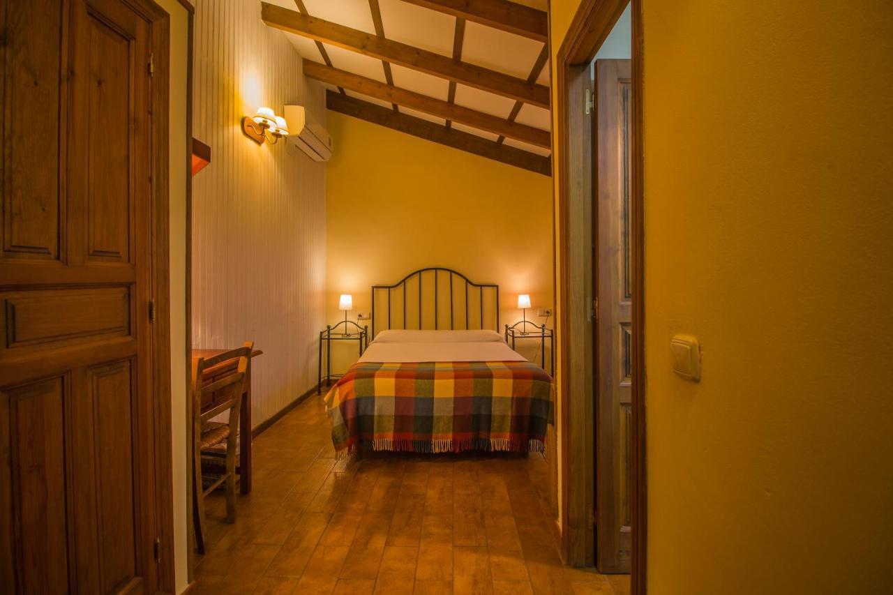 Casa Rural Del Corral Мальпартида-де-Пласенсия Экстерьер фото